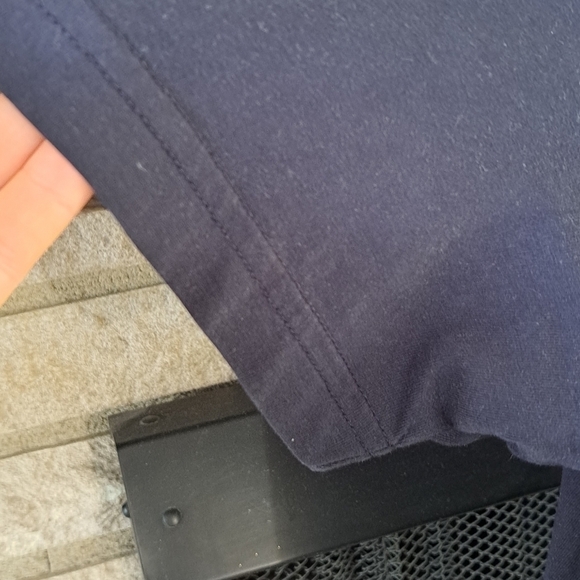 Psycho Bunny Men's Size 3 (XS) Black Short Sleeve V-neck Shirt Embroidered Logo - Picture 4 of 7